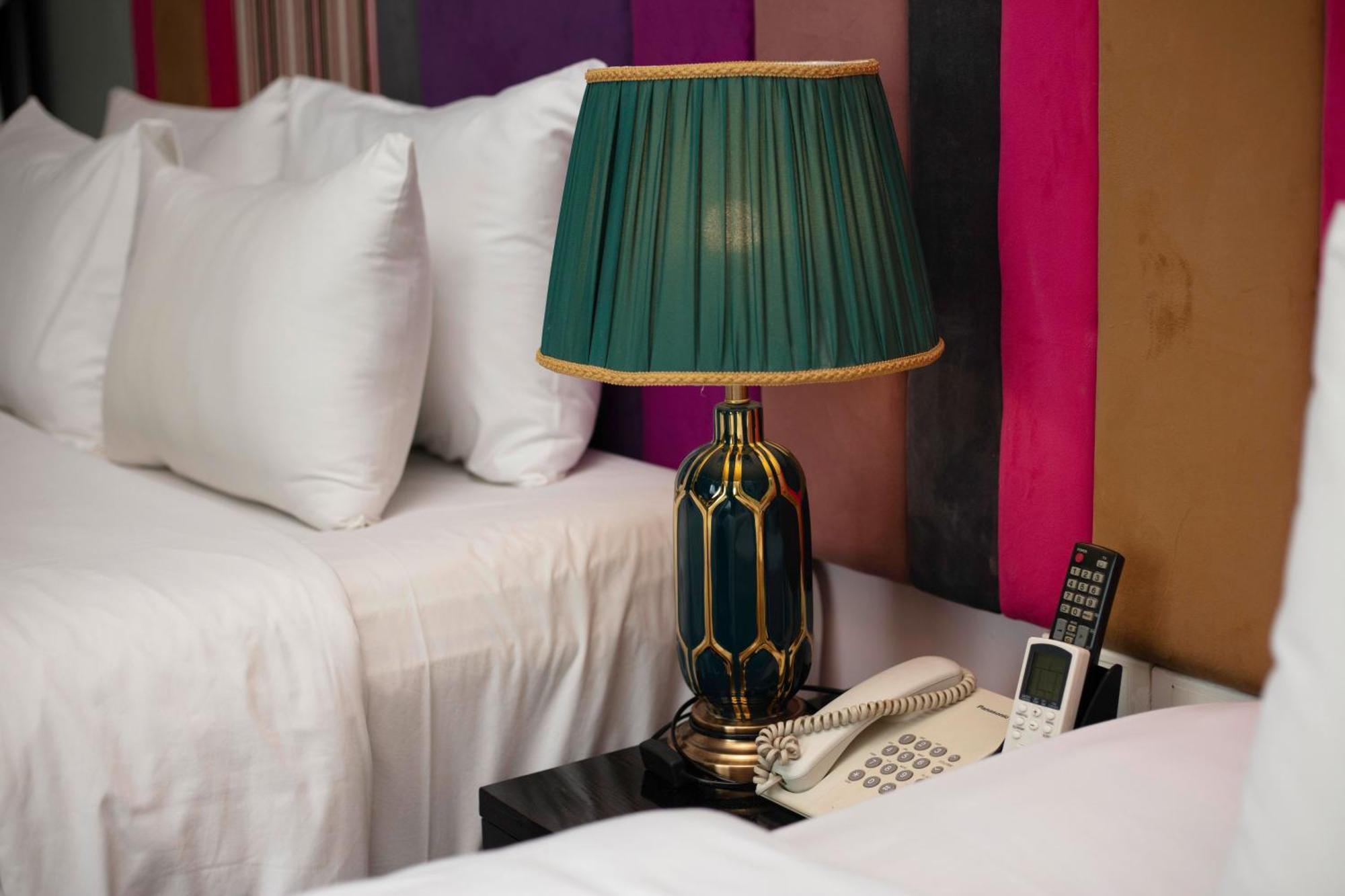 Madelise Amica Hotel And Travel Hanoi Værelse billede