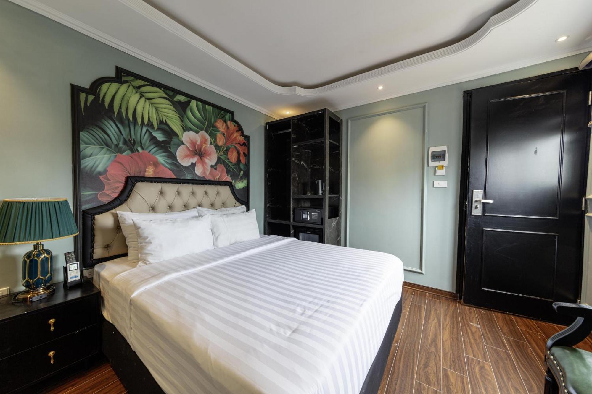 Madelise Amica Hotel And Travel Hanoi Eksteriør billede