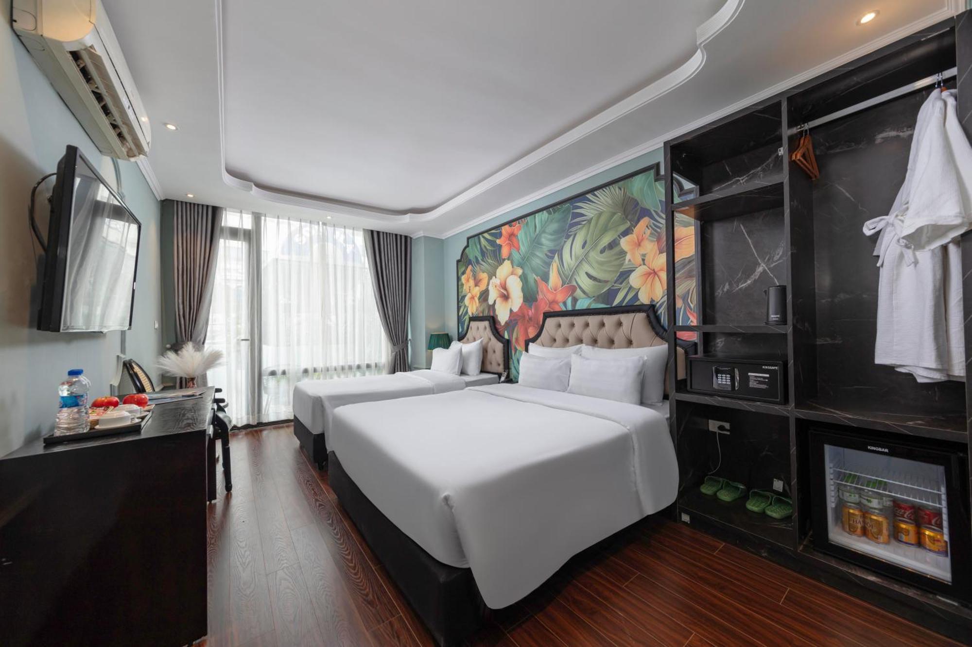 Madelise Amica Hotel And Travel Hanoi Eksteriør billede